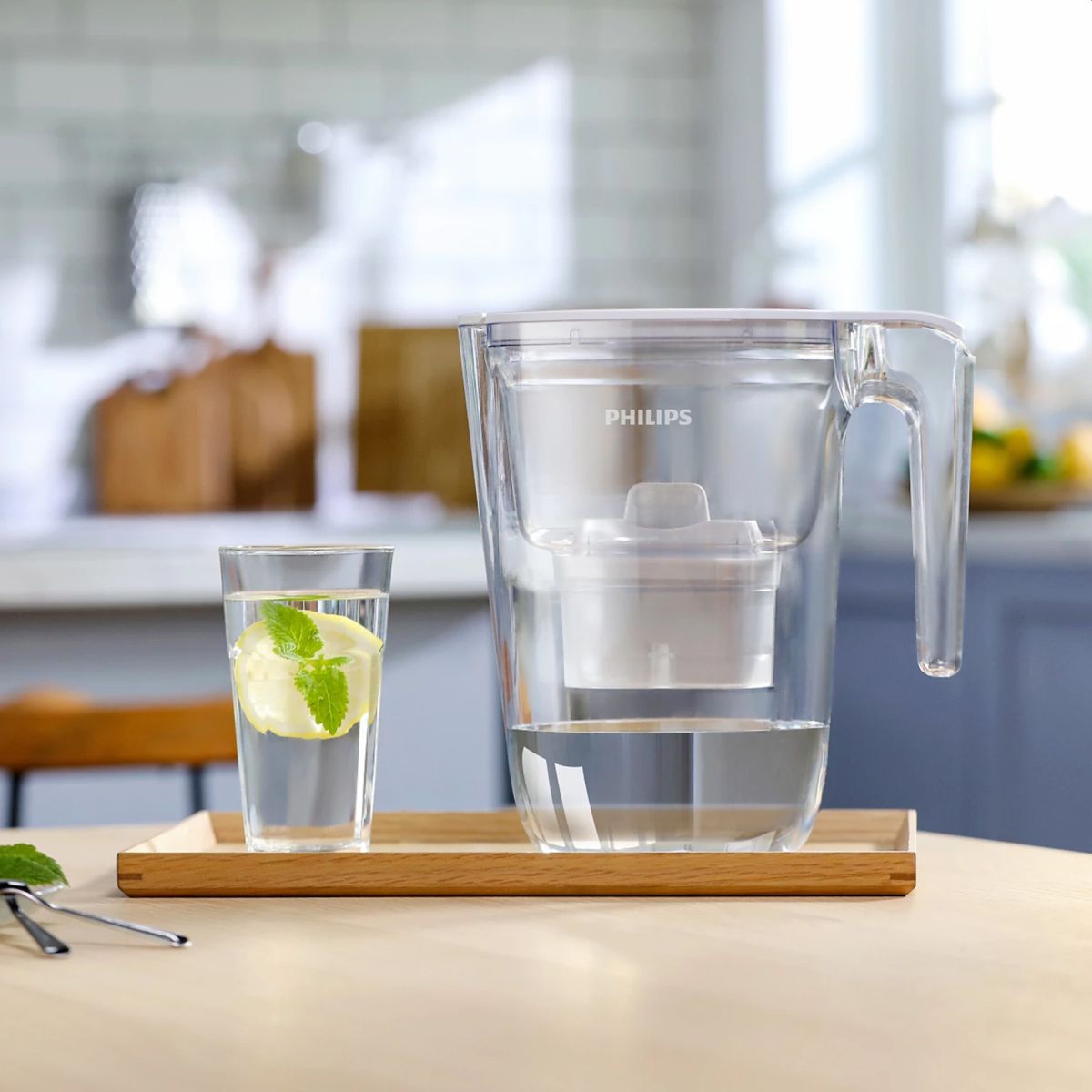 Κανάτα Με Φίλτρο Νερού Micro X-Clean 3,4Lt Λευκή AWP2937WHT Philips