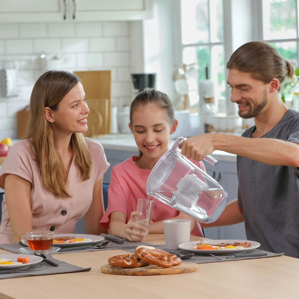 Κανάτα Με Φίλτρο Νερού Micro X-Clean 3,4Lt Λευκή AWP2937WHT Philips