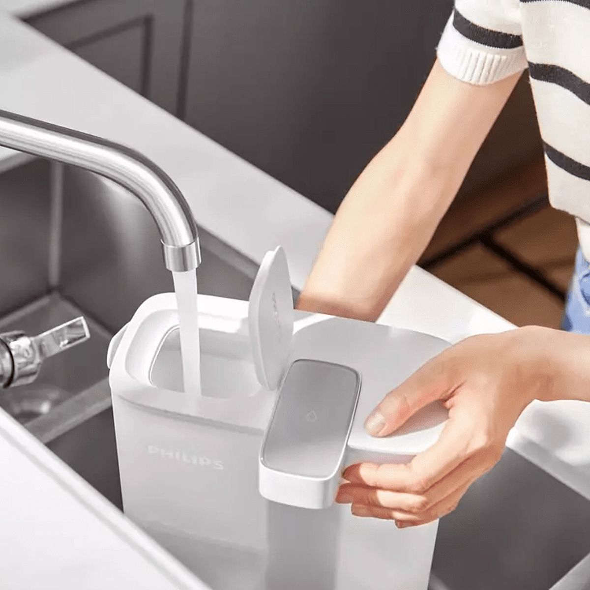 Φορητός Διανομέας Νερού Μπαταρίας με Φίλτρο Αποσκλήρυνσης (3 Φίλτρα AWP225) 3,0Lt AWP2980WHS3 Philips